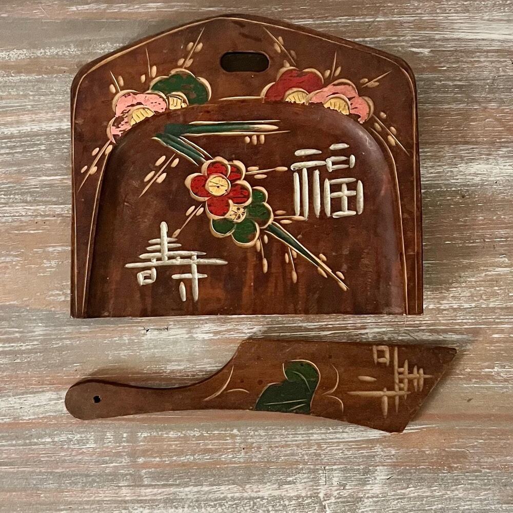 Vintage Japanese Crumb Catcher Set